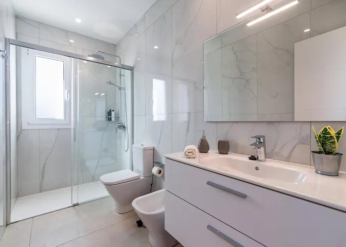 Tigotan By بلايا بلانكا